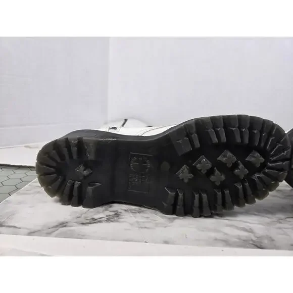 Dr Martens Britain - White 20 Hole Knee High Platform Boots - Womens 8 - Picture 16 of 16